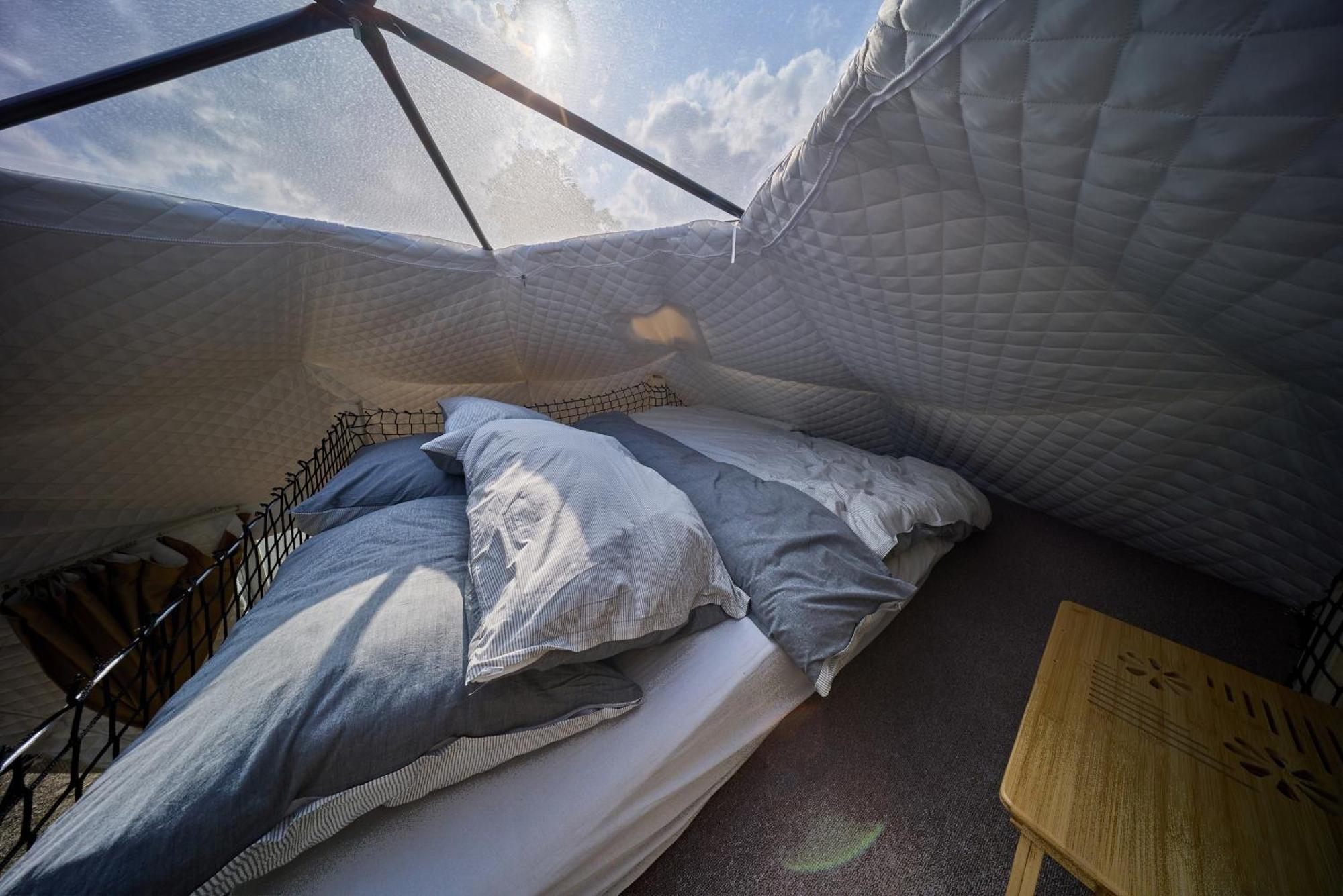 Готель Glamping Slapy Екстер'єр фото